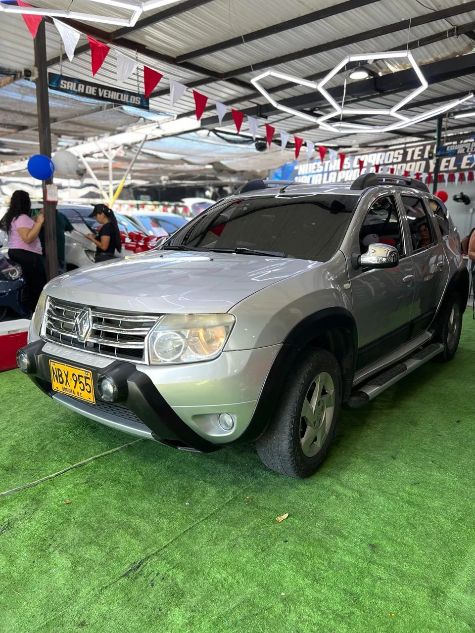 RENAULT DUSTER