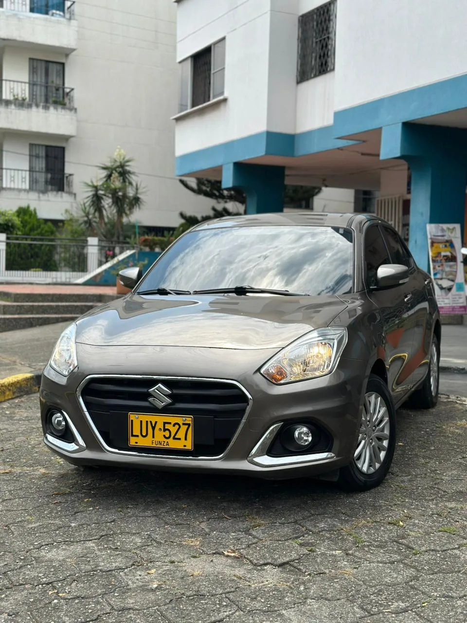 SUZUKI SWIFT DZIRE
