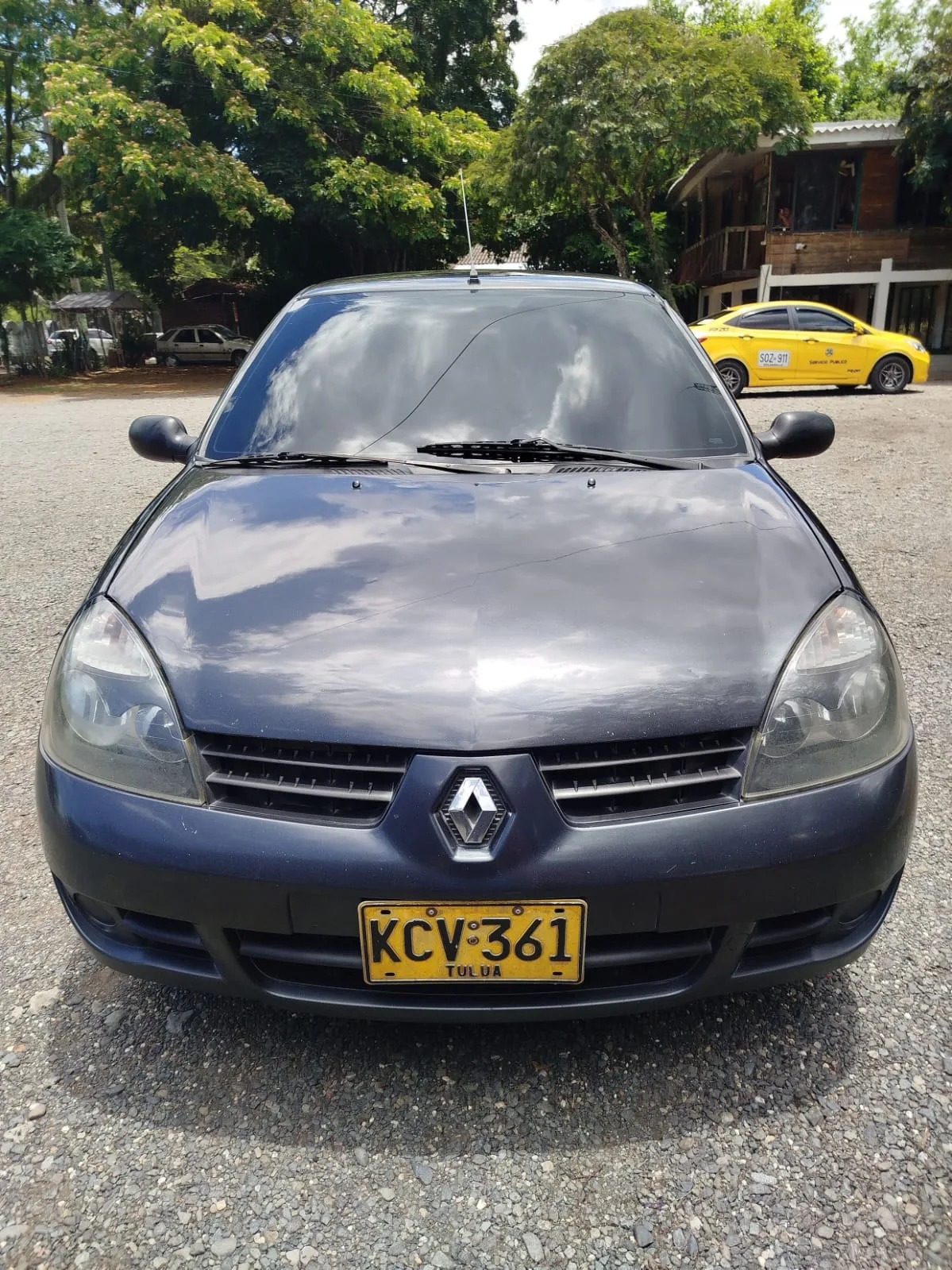 RENAULT CLIO CAMPUS